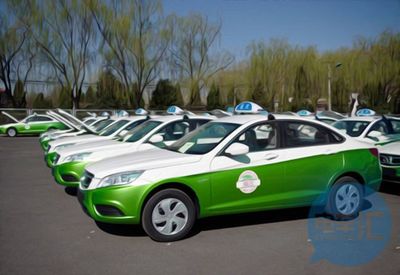 杭州推進(jìn)出租車“油改電”計(jì)劃，亞運(yùn)會(huì)前市區(qū)電動(dòng)出租車比例將達(dá)30%